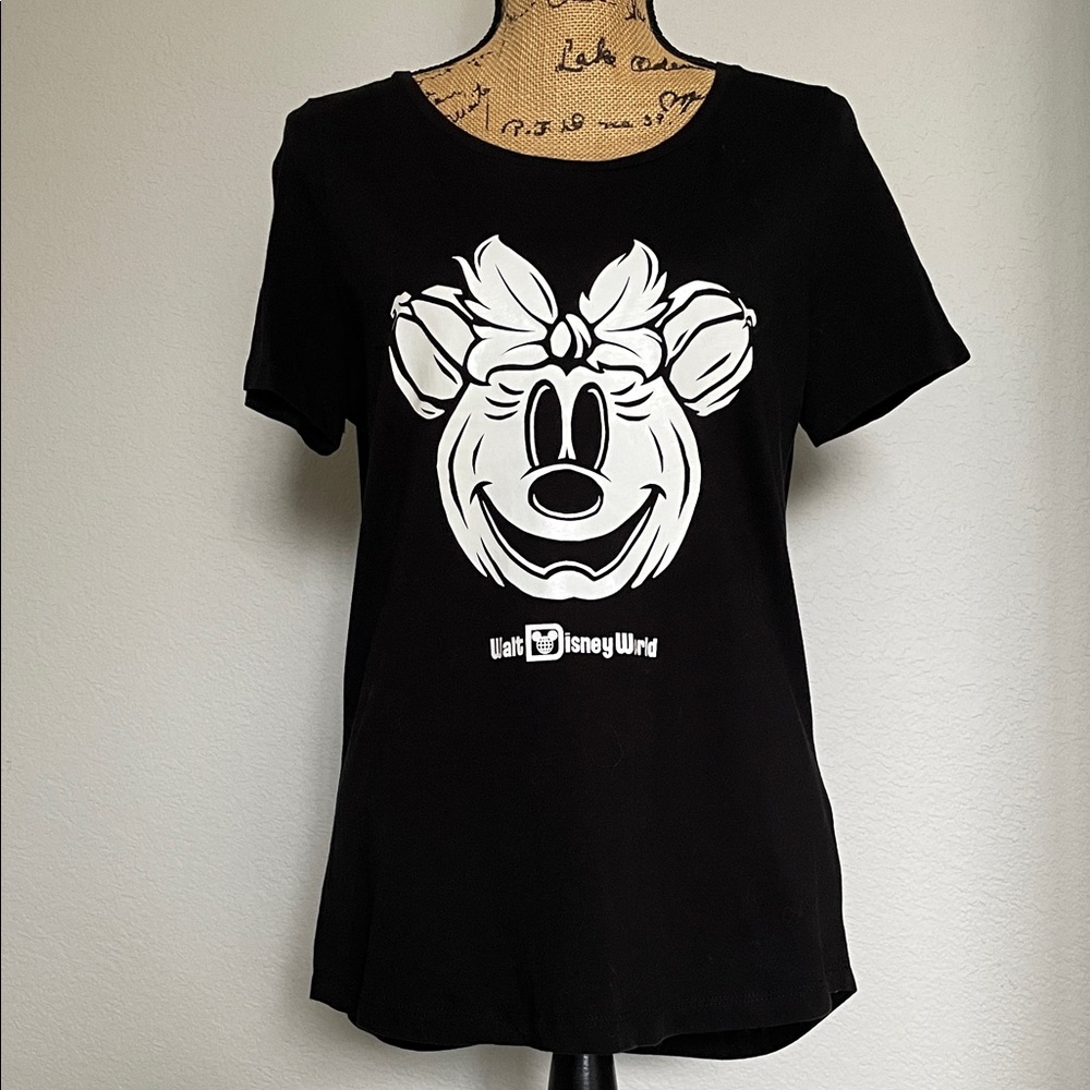 Disney Minnie Mouse Pumpkin Halloween Glow in the Dark T-shirt